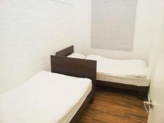 5 Footway Hotel